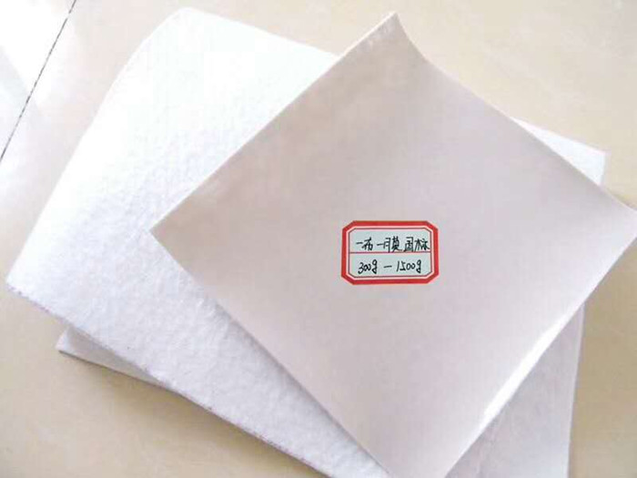 簡介復(fù)合土工膜